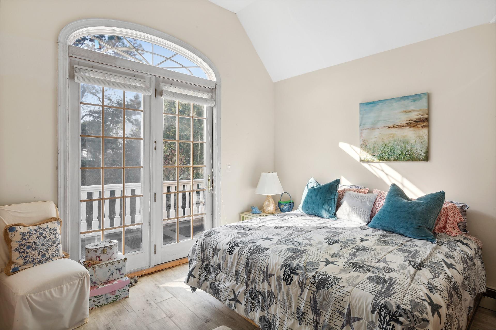 6 Scotch Mist Lane