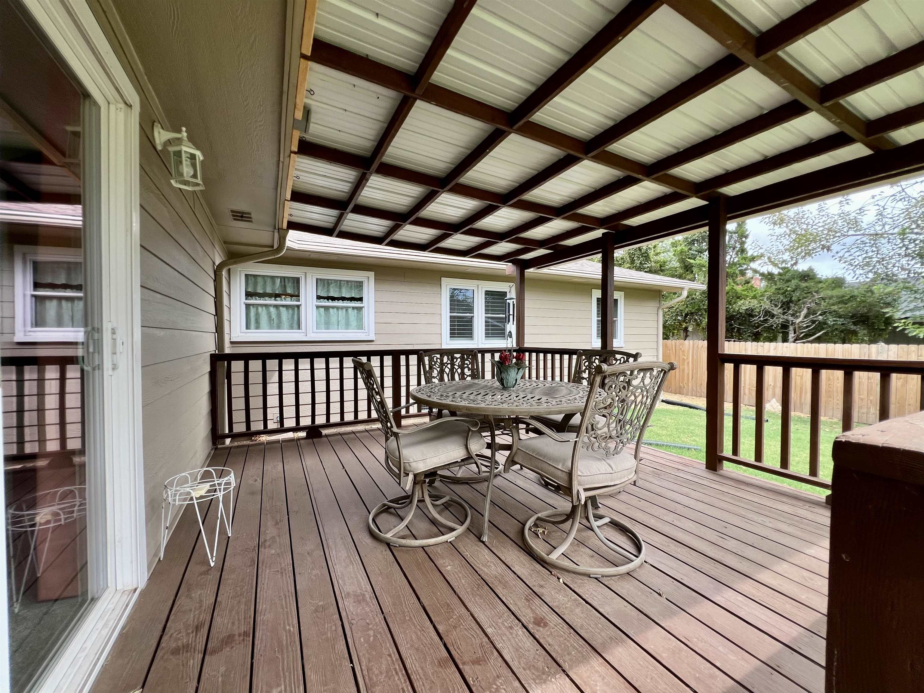 261 Greenway