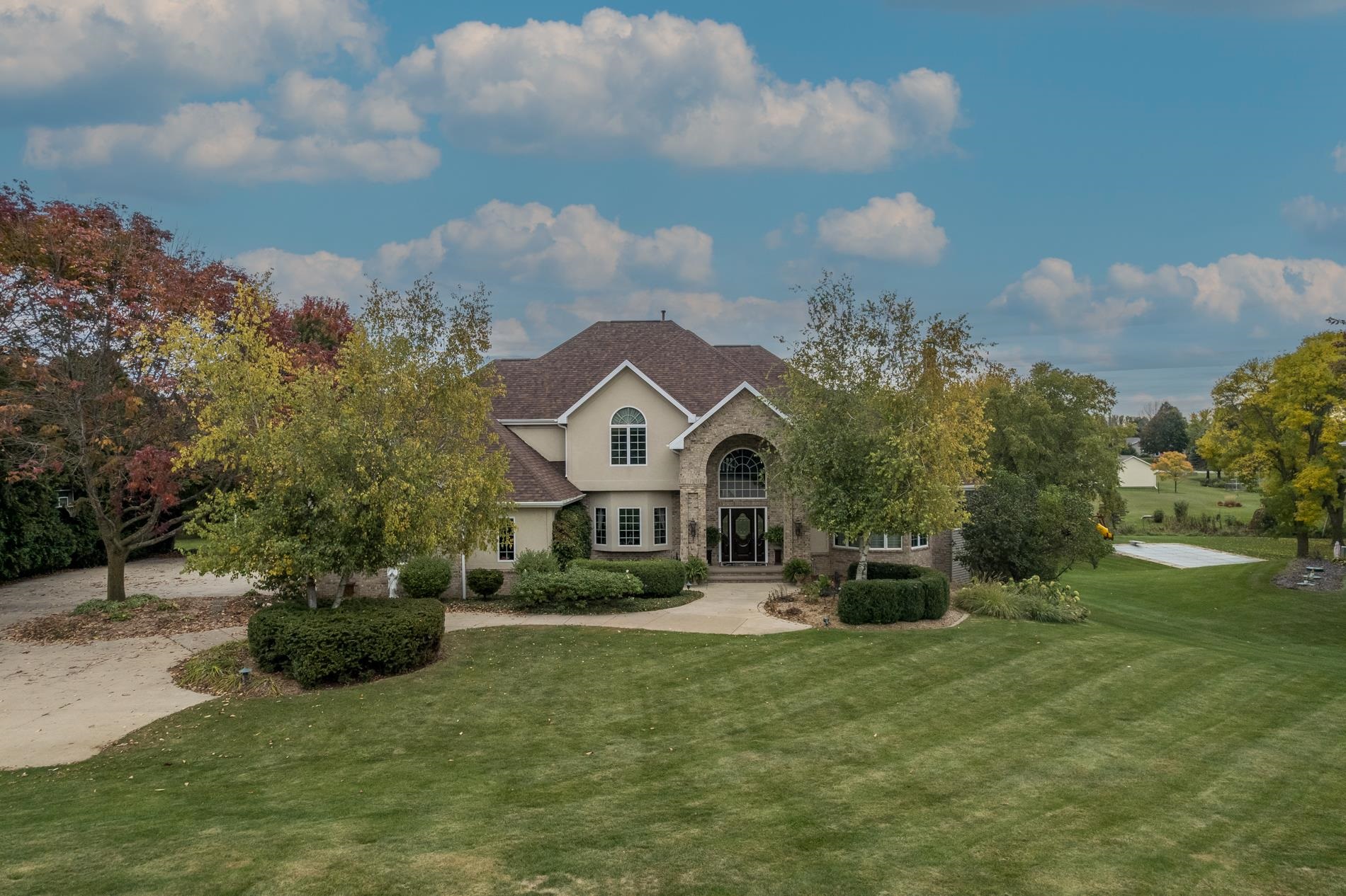 W7373 Spring Valley Drive