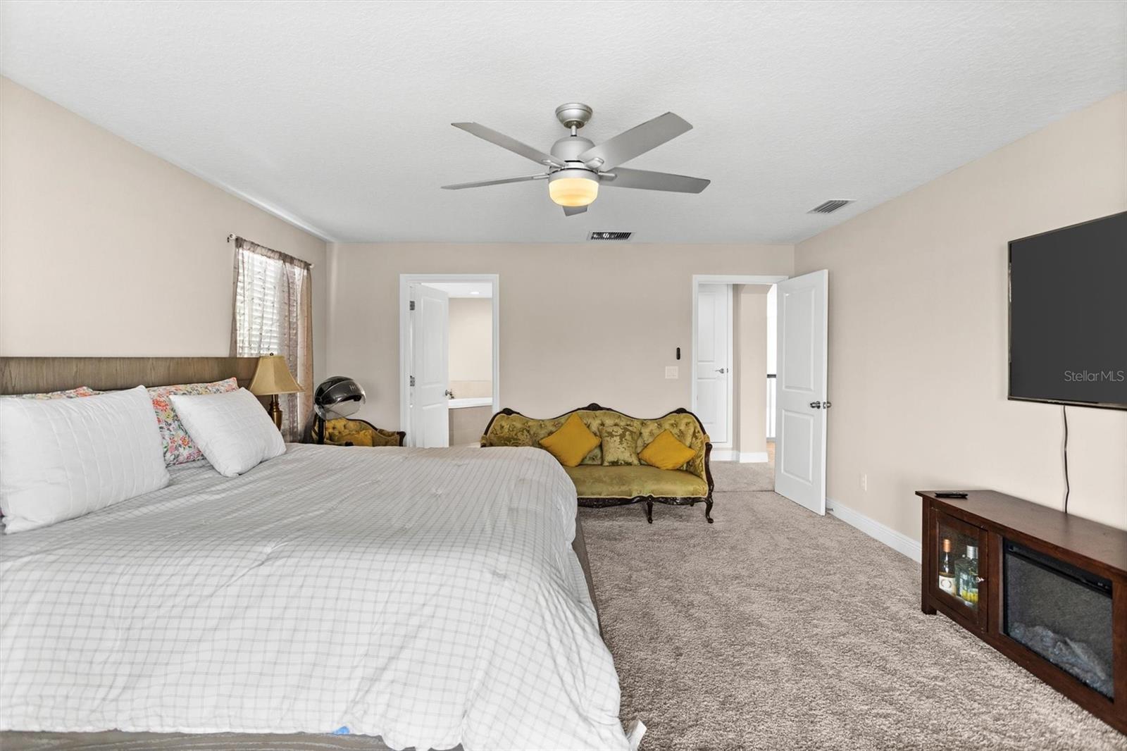 12850 Boggy Creek Drive