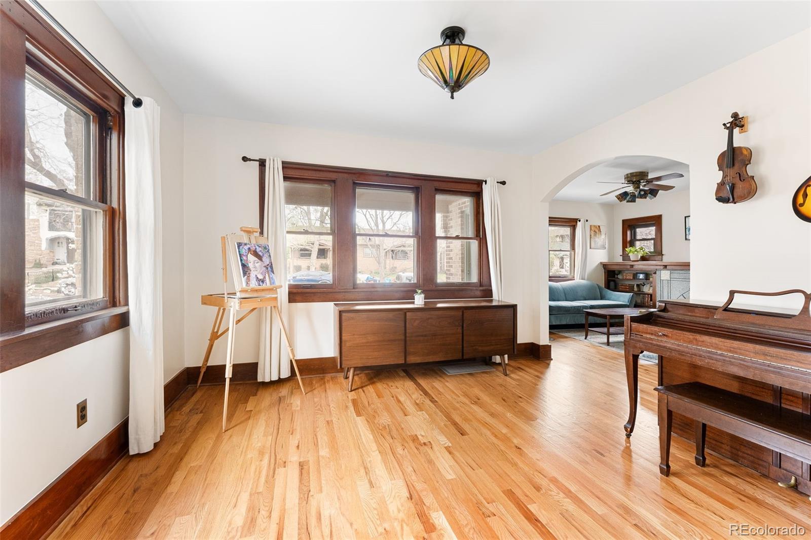 1959 S Washington Street