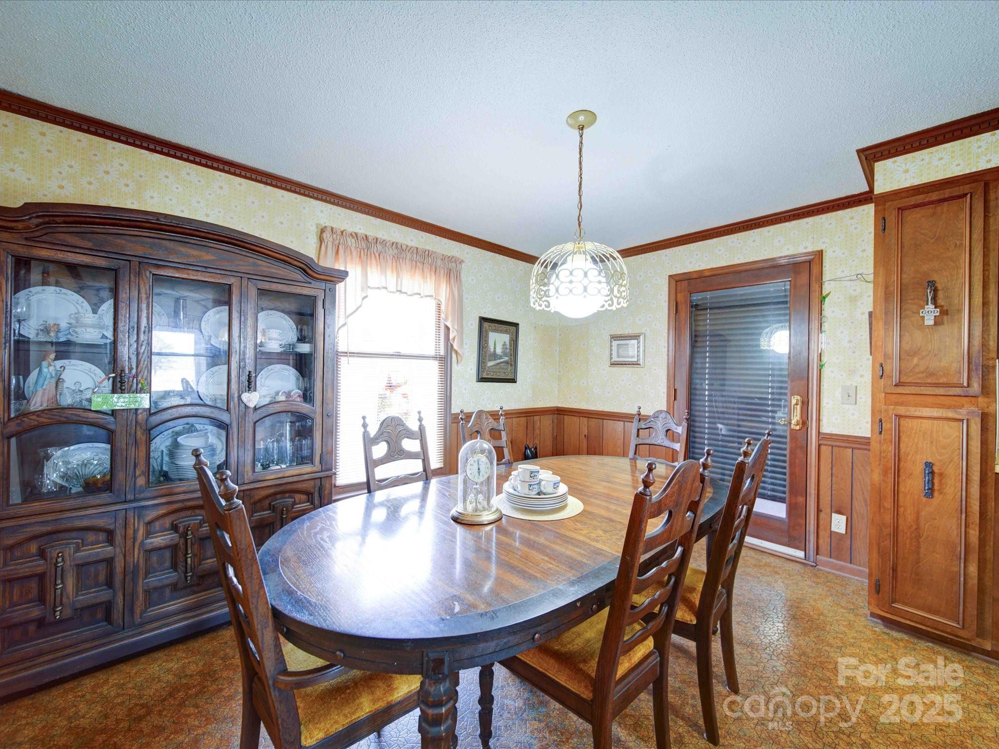 1120 Jug Broome Road