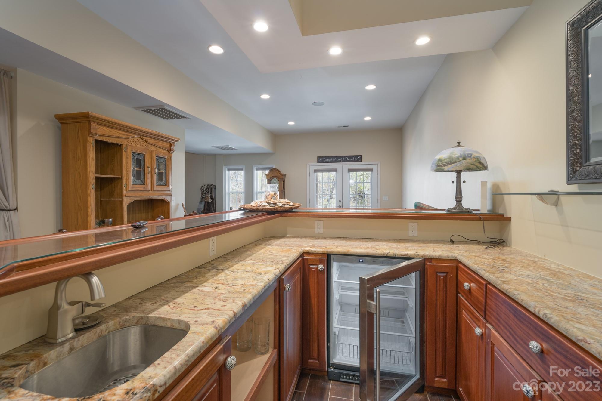 1142 Island Creek Drive