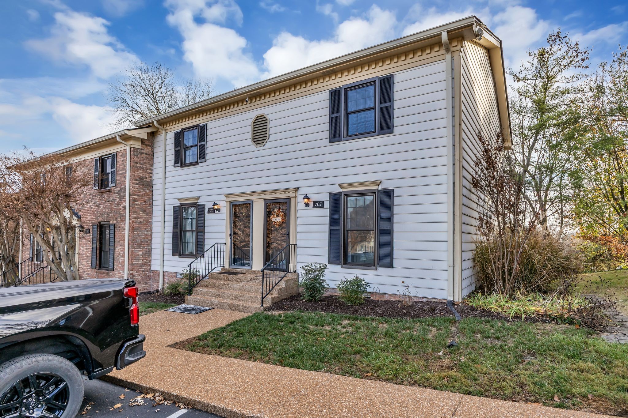 705 Fox Ridge Dr — sold June 1, 2026