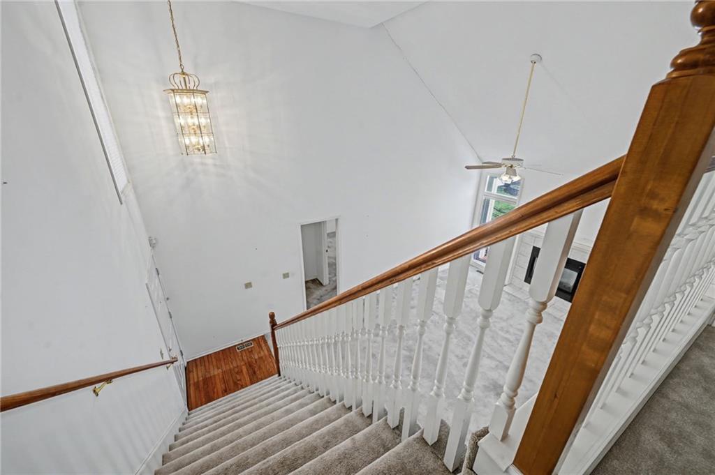 6817 W 156th Terrace