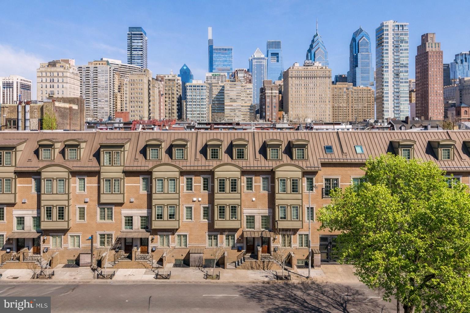 1815 Lombard St  