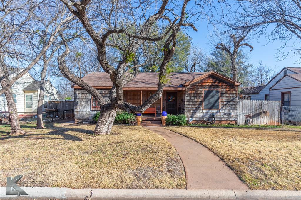 3310 Ward Drive