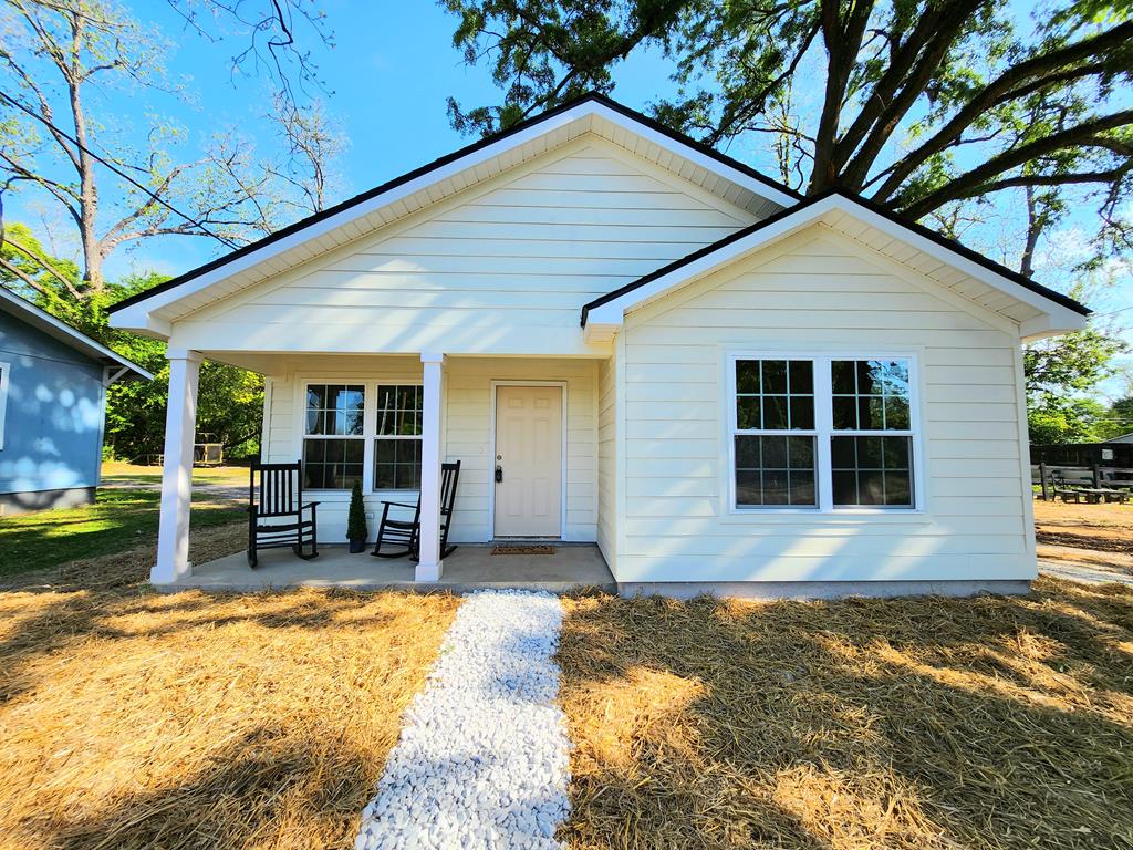 Welcome to this brand-new home in the heart of historic Dewey City! This beautiful 2-bedroom, 2-bath house has a spacious open floor plan for entertaining friends and family. The living room features a trey ceiling, adding an elegant touch to the modern design. With great finishes throughout stainless appliances and LVP flooring, this home is truly a place for first-time homebuyers or someone needing to downsize. Don't miss your chance to own this charming home.