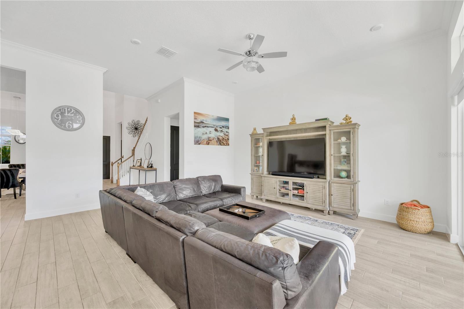 832 Manns Harbor Drive
