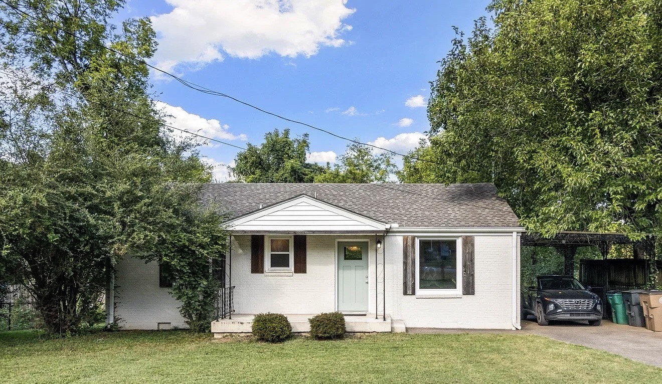 One month free with 12 month signed lease! Fully renovated and move in ready! This home got a glow up, updated kitchen with white cabinets and stainless steel appliances, refinished hardwoods, and updated tile throughout. All the big stuff is already handled too, newer roof, newer HVAC, newer windows, updated electrical, and updated water and sewer lines, so you can just move in and relax. There's a big flat backyard perfect for hanging out or letting your dog run around, plus a private basement space with its own entrance, full bath, and bedroom, great for a roommate or extra space. Fully fenced backyard!