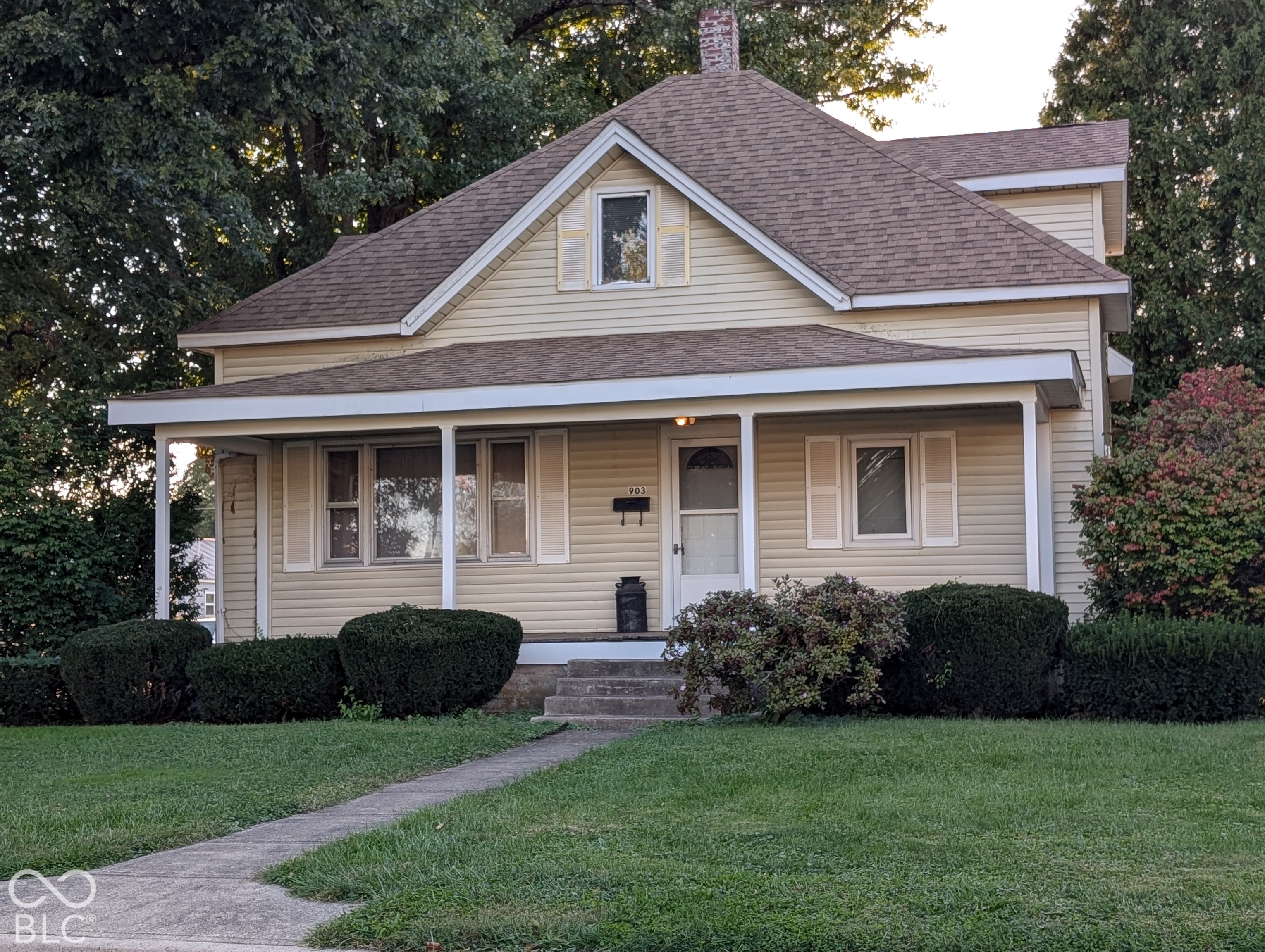 903 N George Street