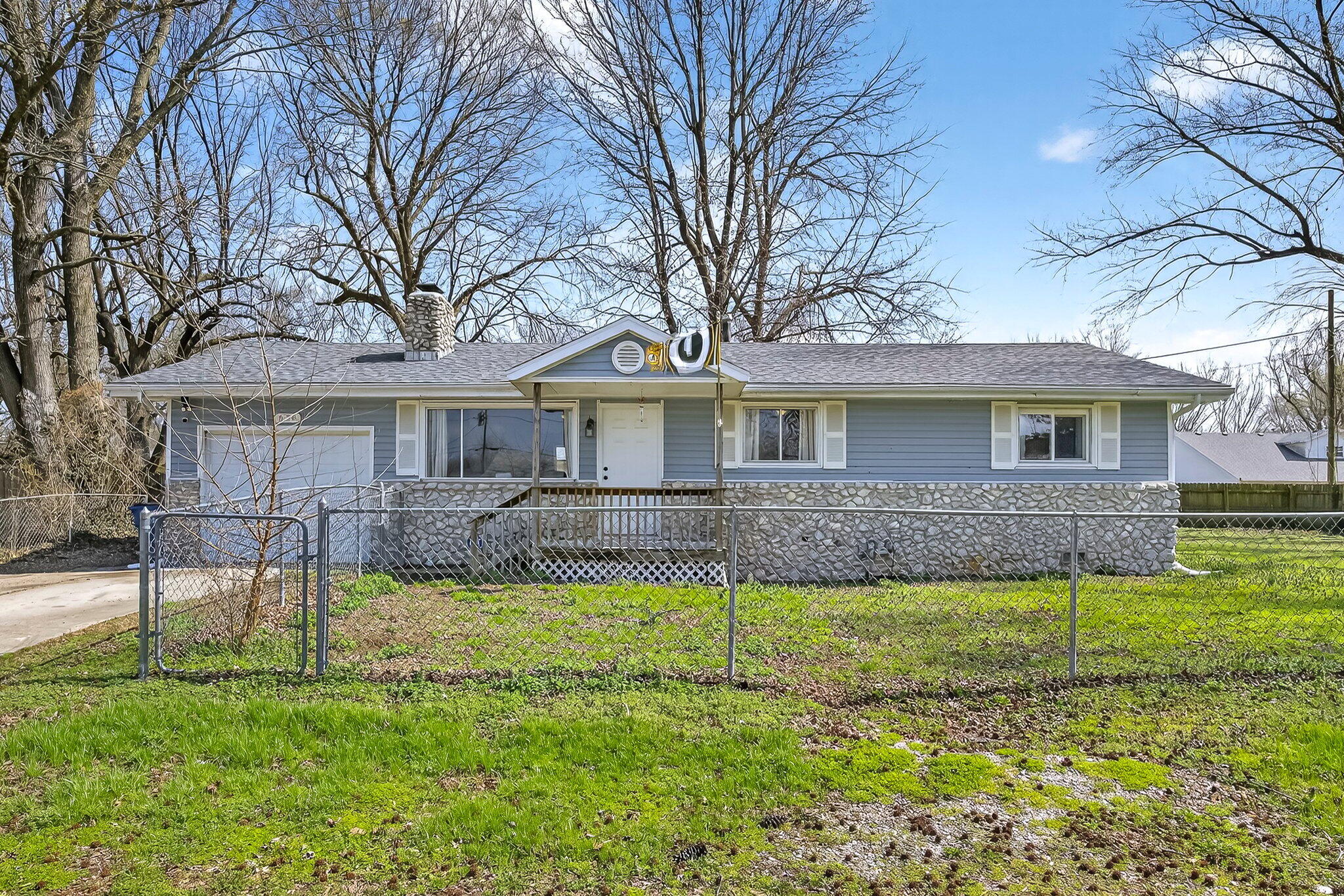 636 N Dana Avenue