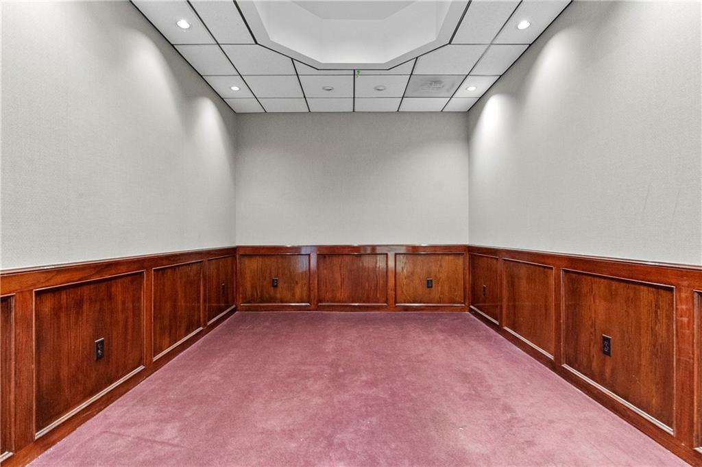 1119-1125 Merriam Lane