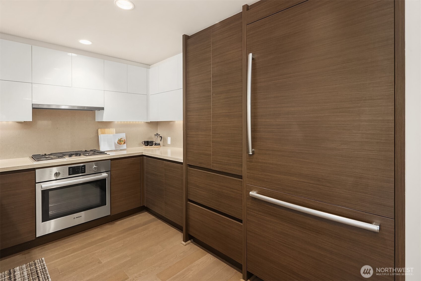 583 Battery Street 516N, Seattle, Washington 98121, listing photograph 3 of the residence