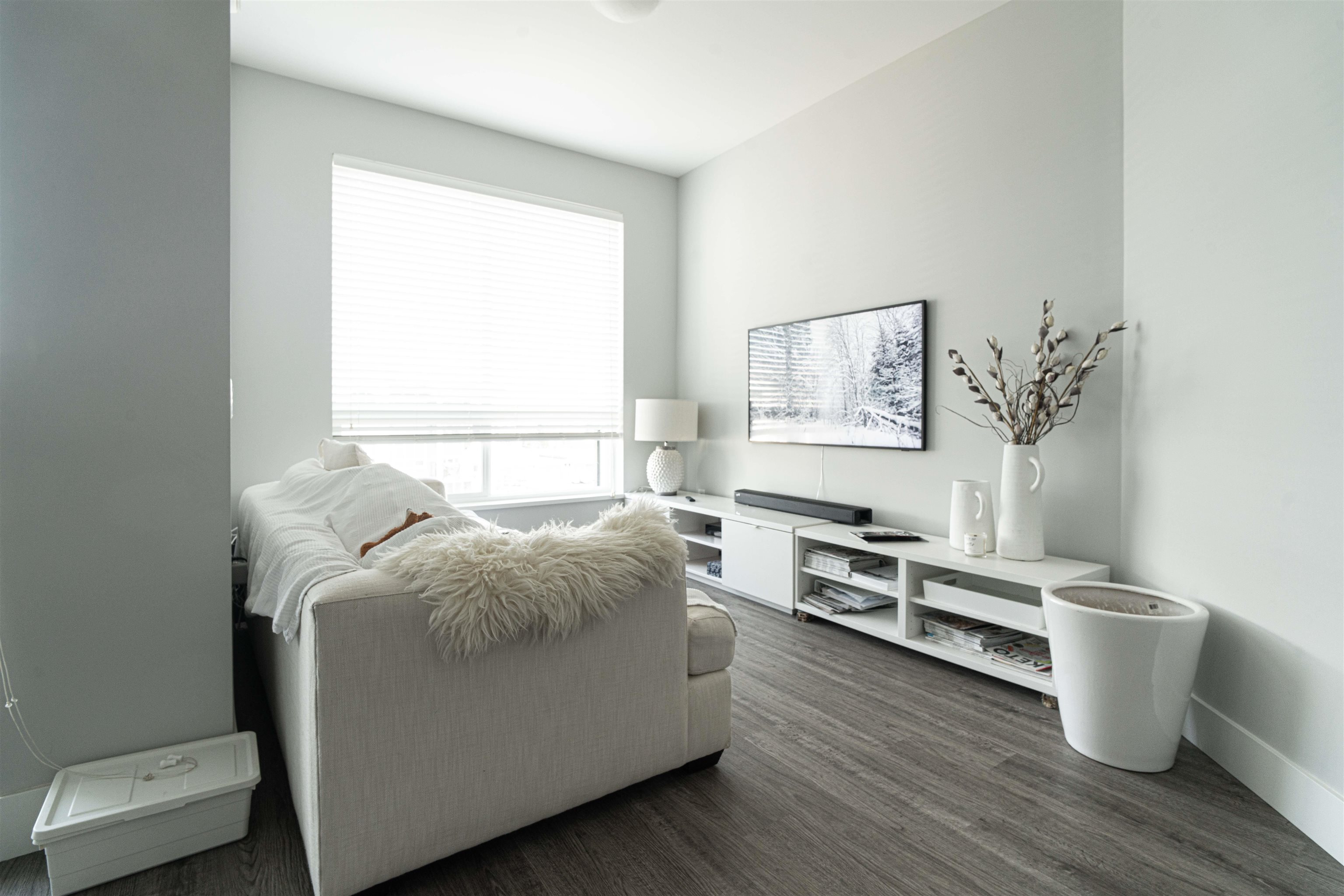 2180 Kelly Avenue 4615