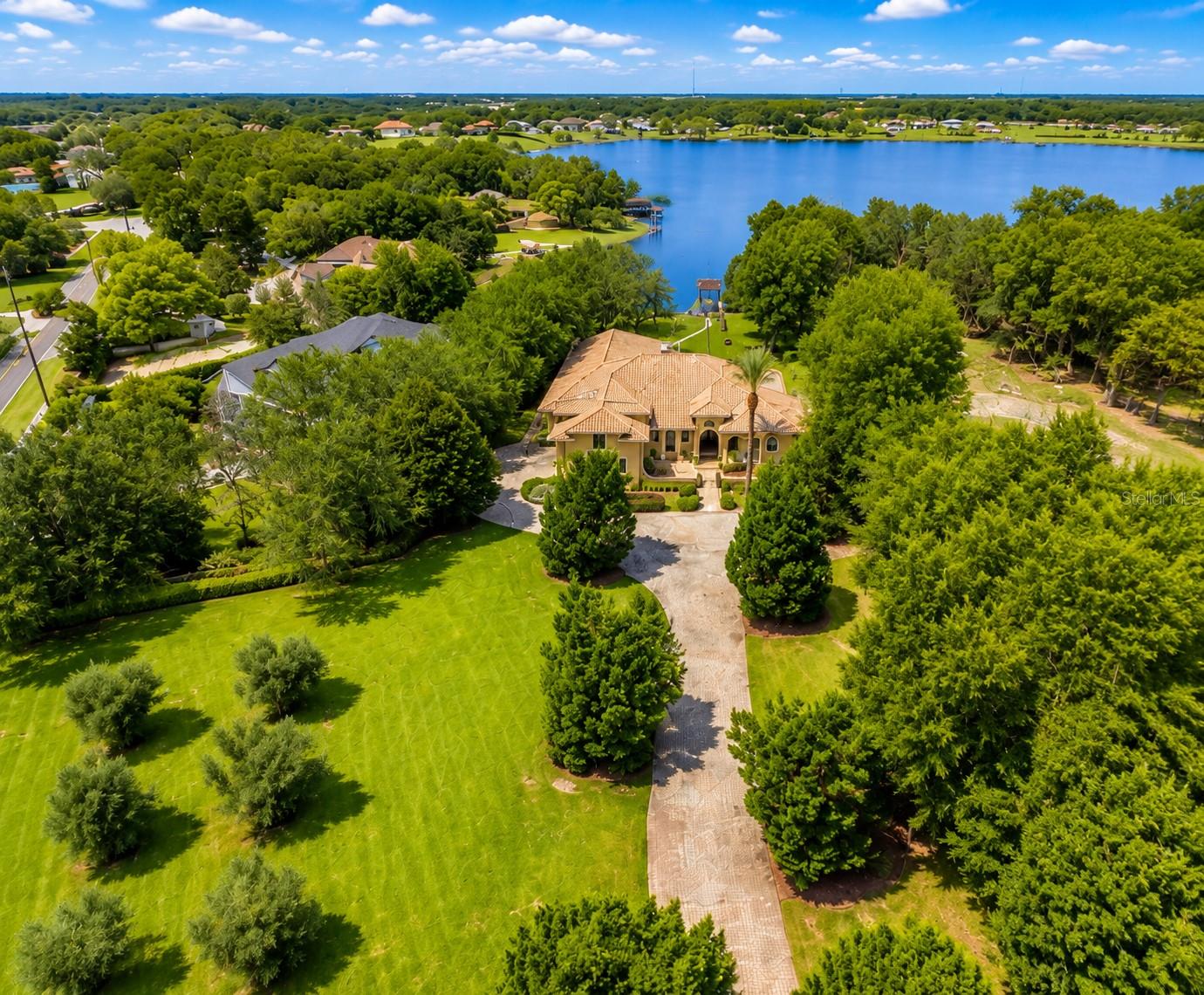 9679 Westover Roberts Rd, Windermere, FL