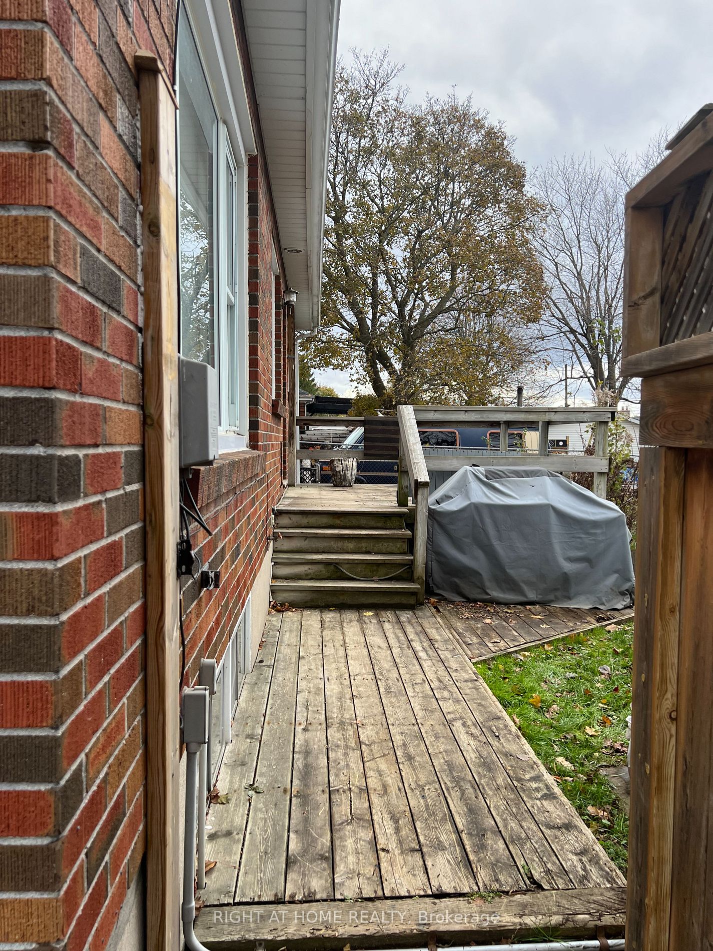 228 E Wellington St Bsmt.