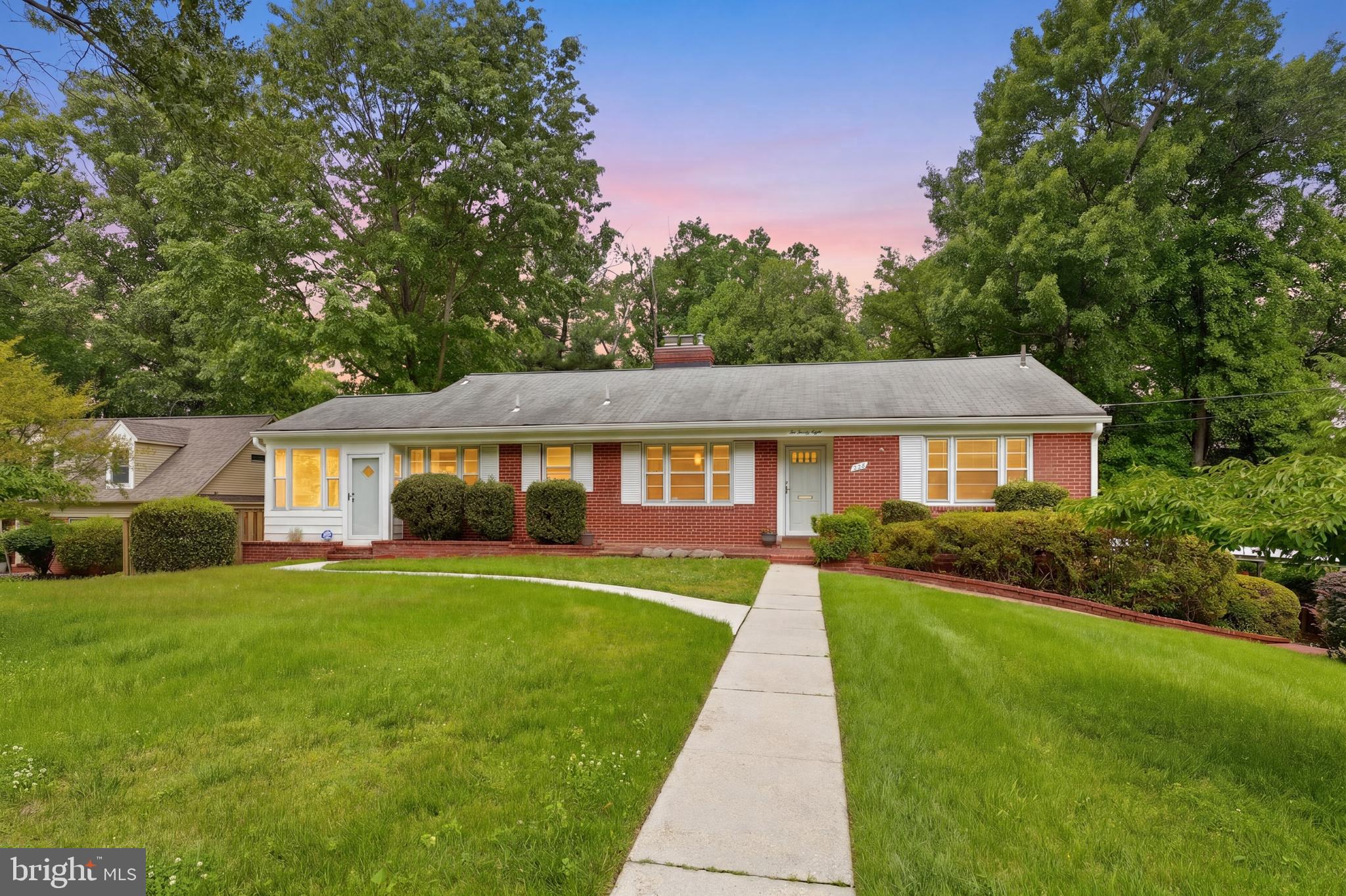 228 Northwest Terrace