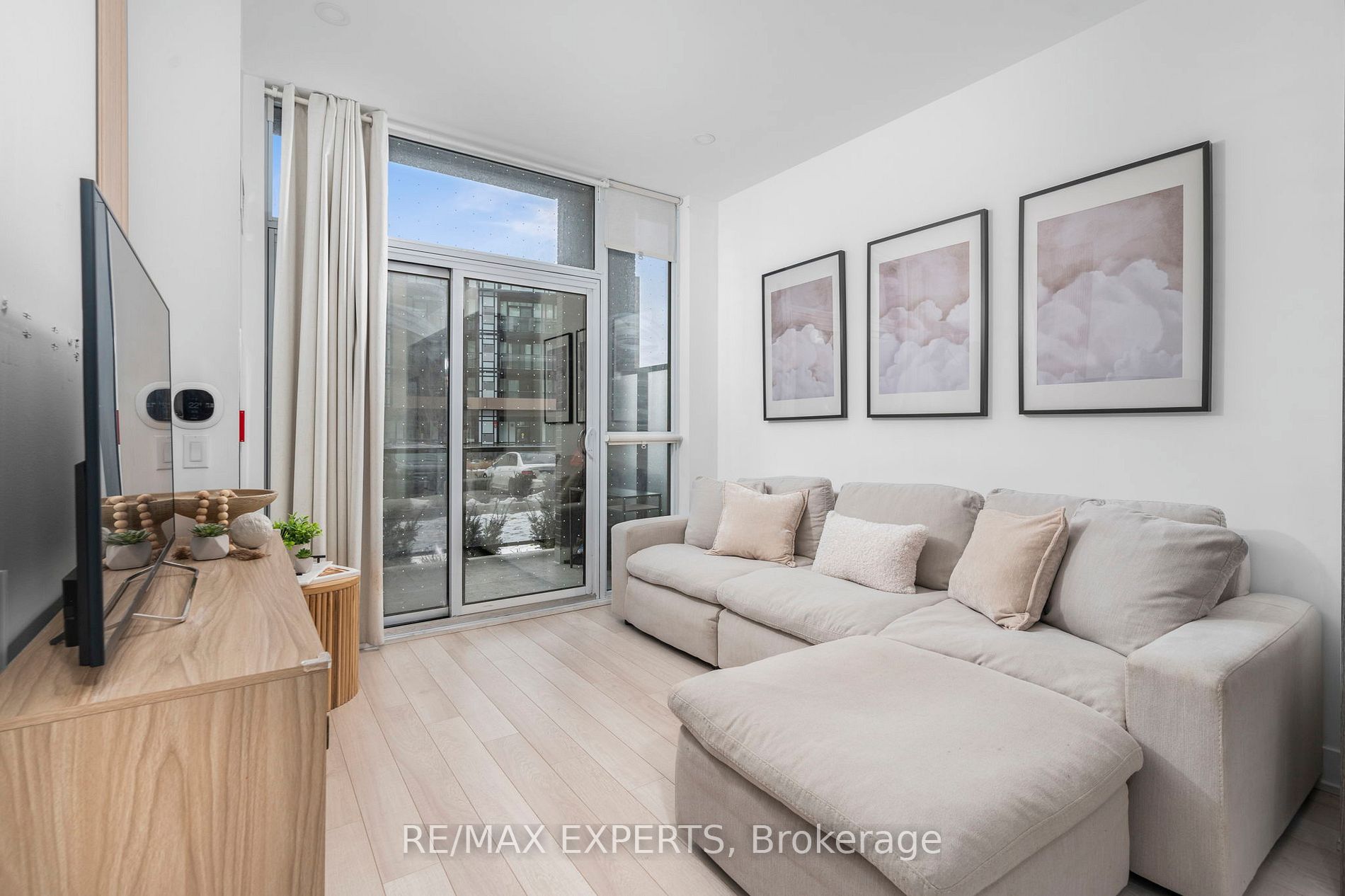 50 George Butchart Dr 102