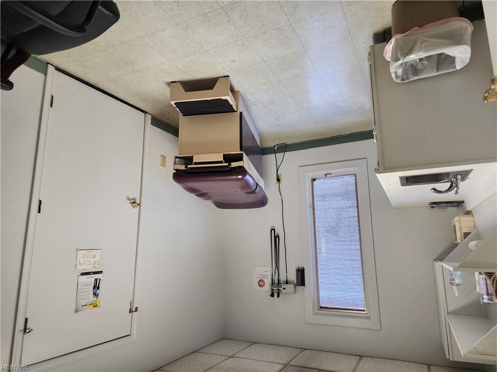 2200 Executive Drive BCD