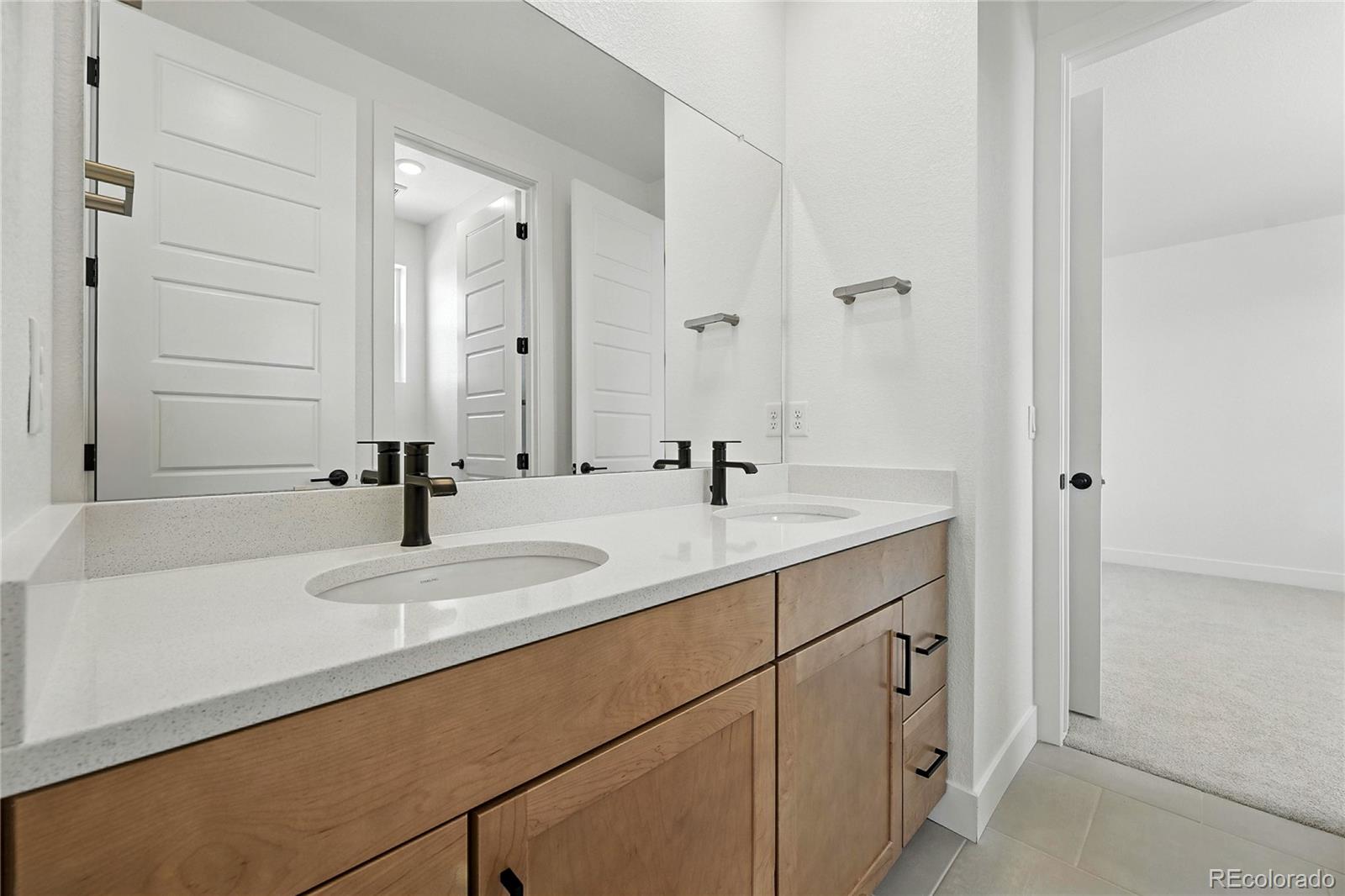 5629 Farrier Point