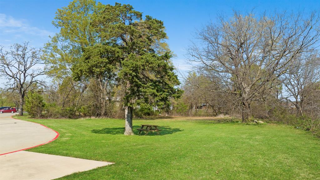 2775 NE Loop 286 Highway