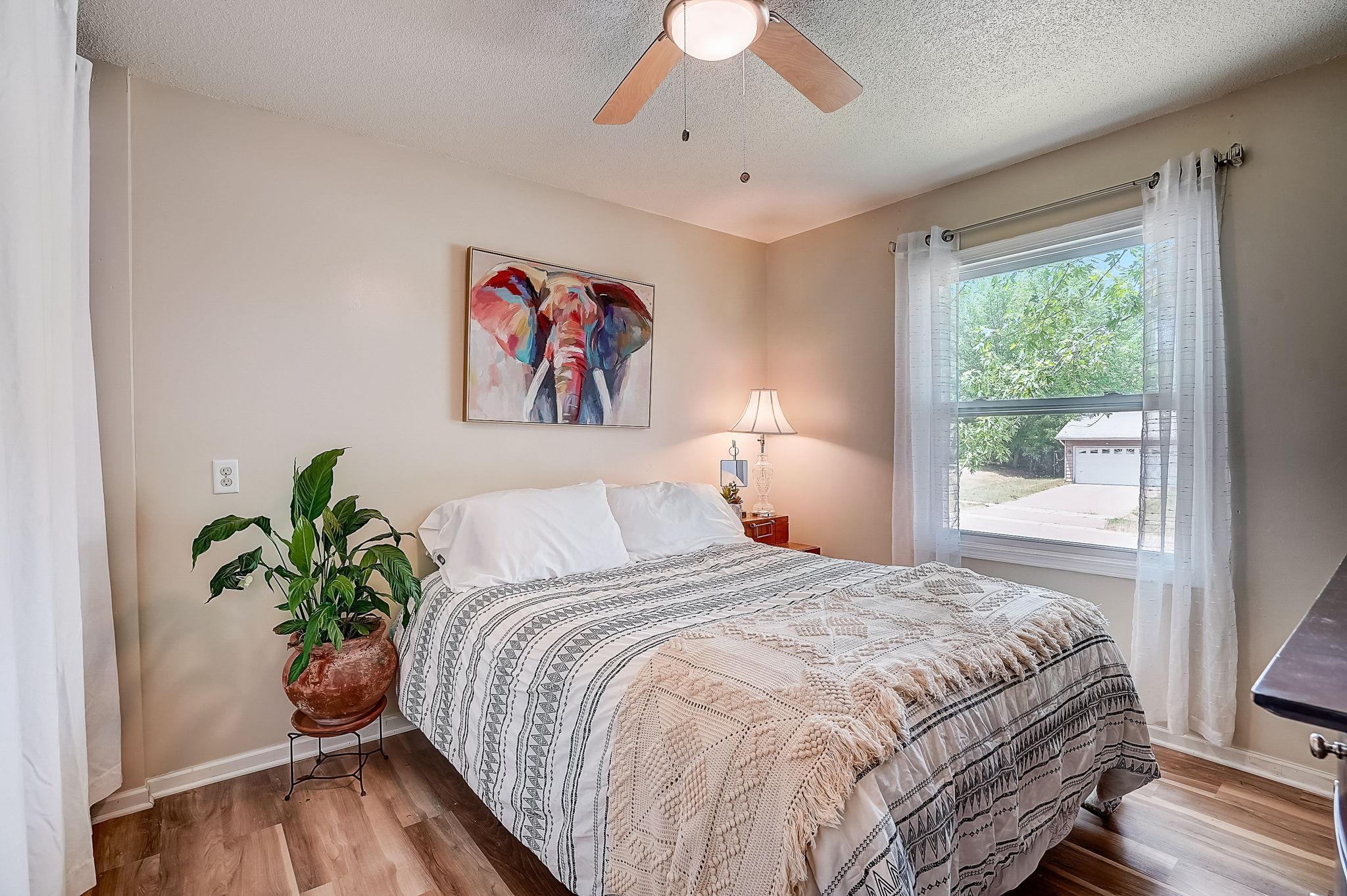 15330 Drexel Way