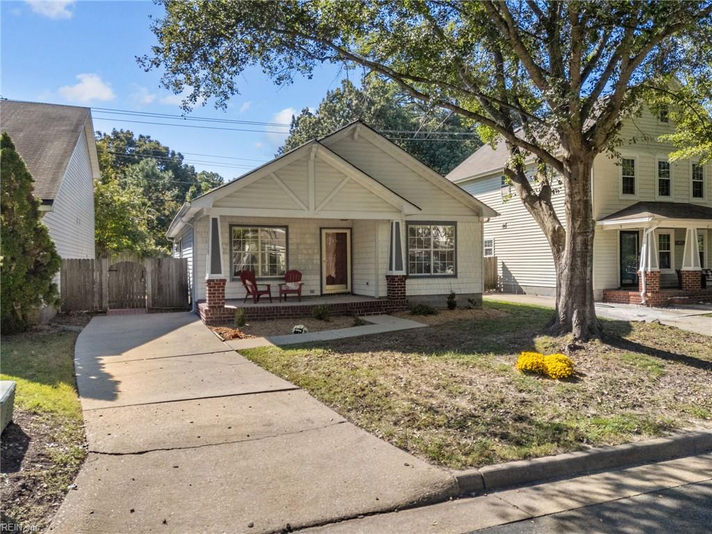 301 Town Pointe Way, Newport News, VA 23601