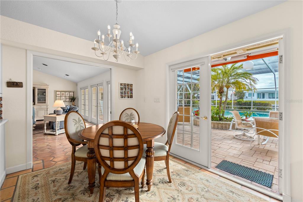 700 Old Compass Road