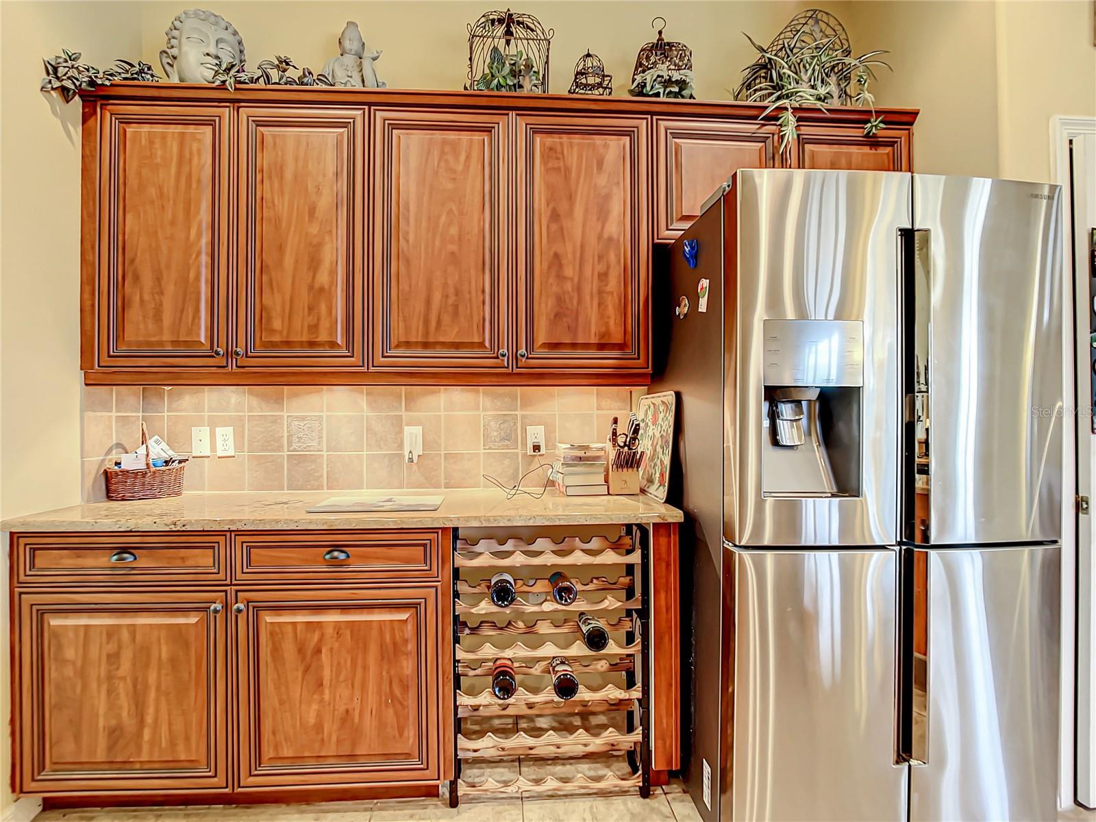 938 Boundary Boulevard