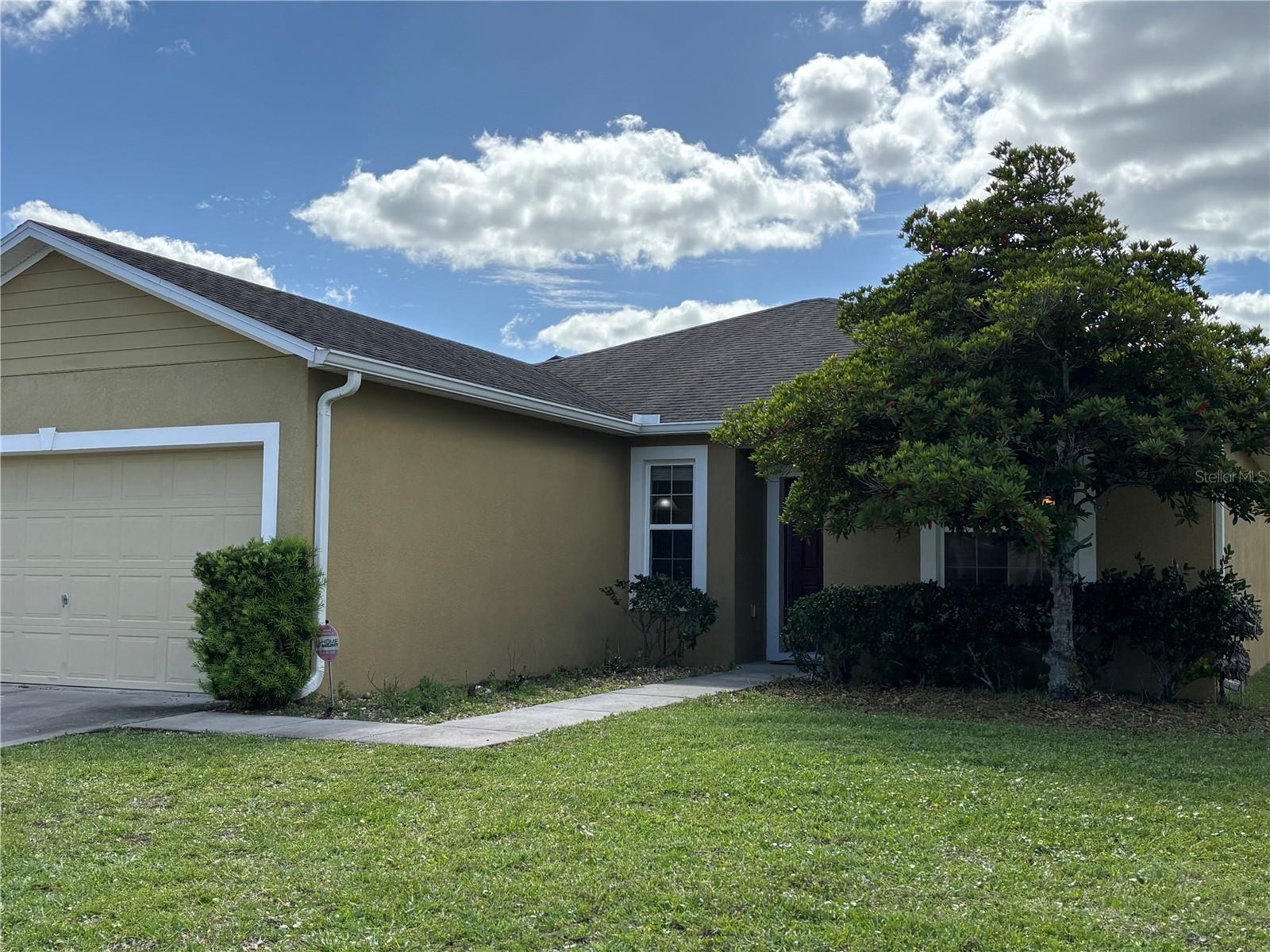 1787 Sereno Drive