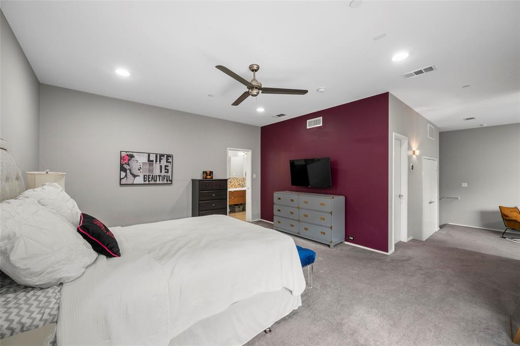 5205 Capitol Avenue 9