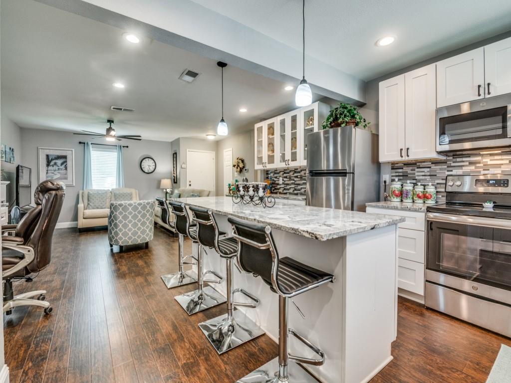 14 E Townhouse Lane