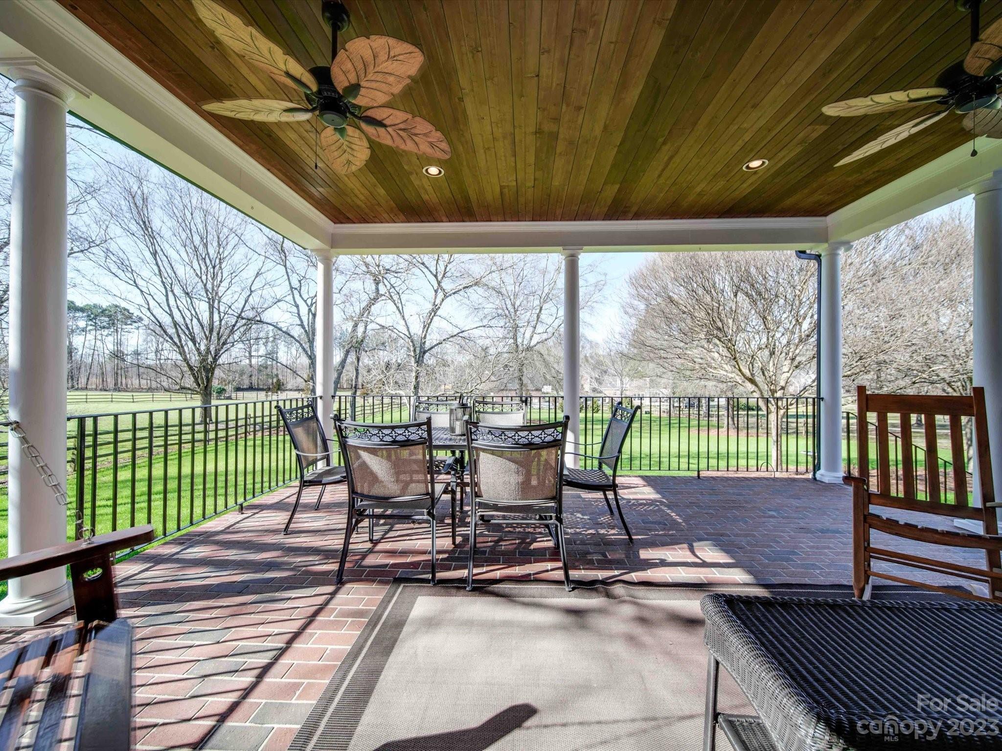 1028 Kite Court