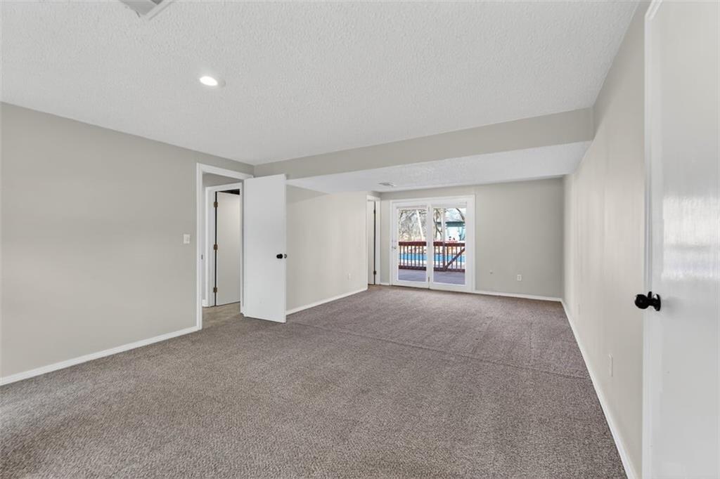 600 NE 114th Street