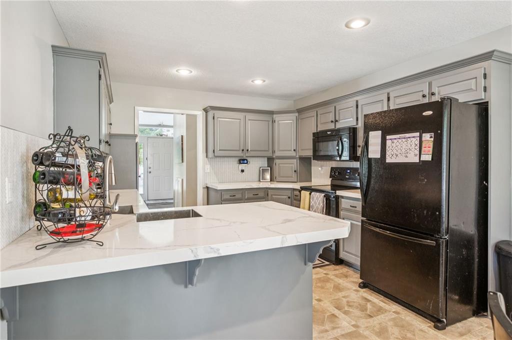 1507 Amesbury Avenue