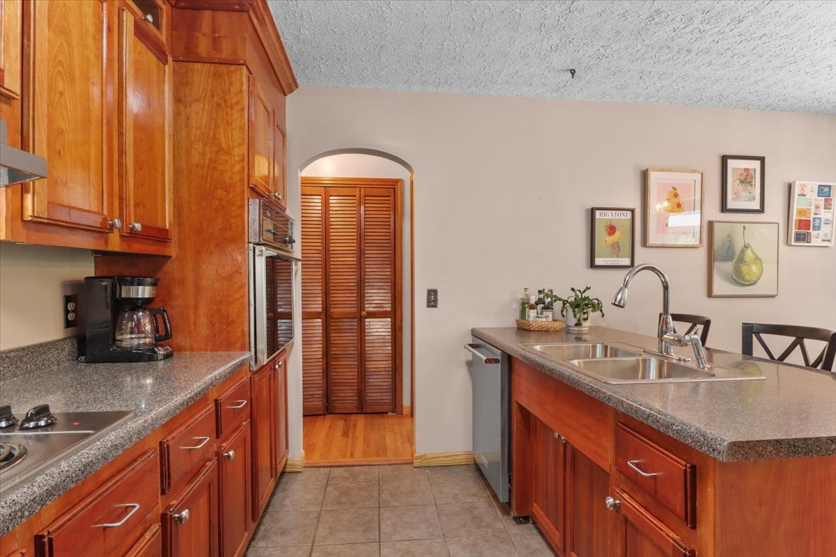 3438 Highway 13 N