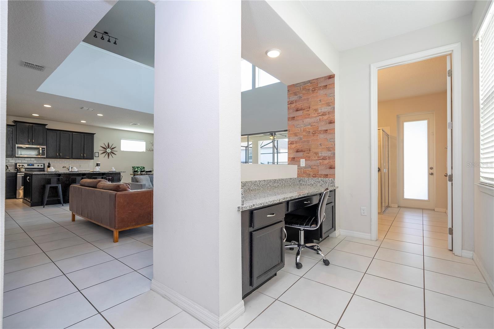 9038 Sunshine Ridge Loop