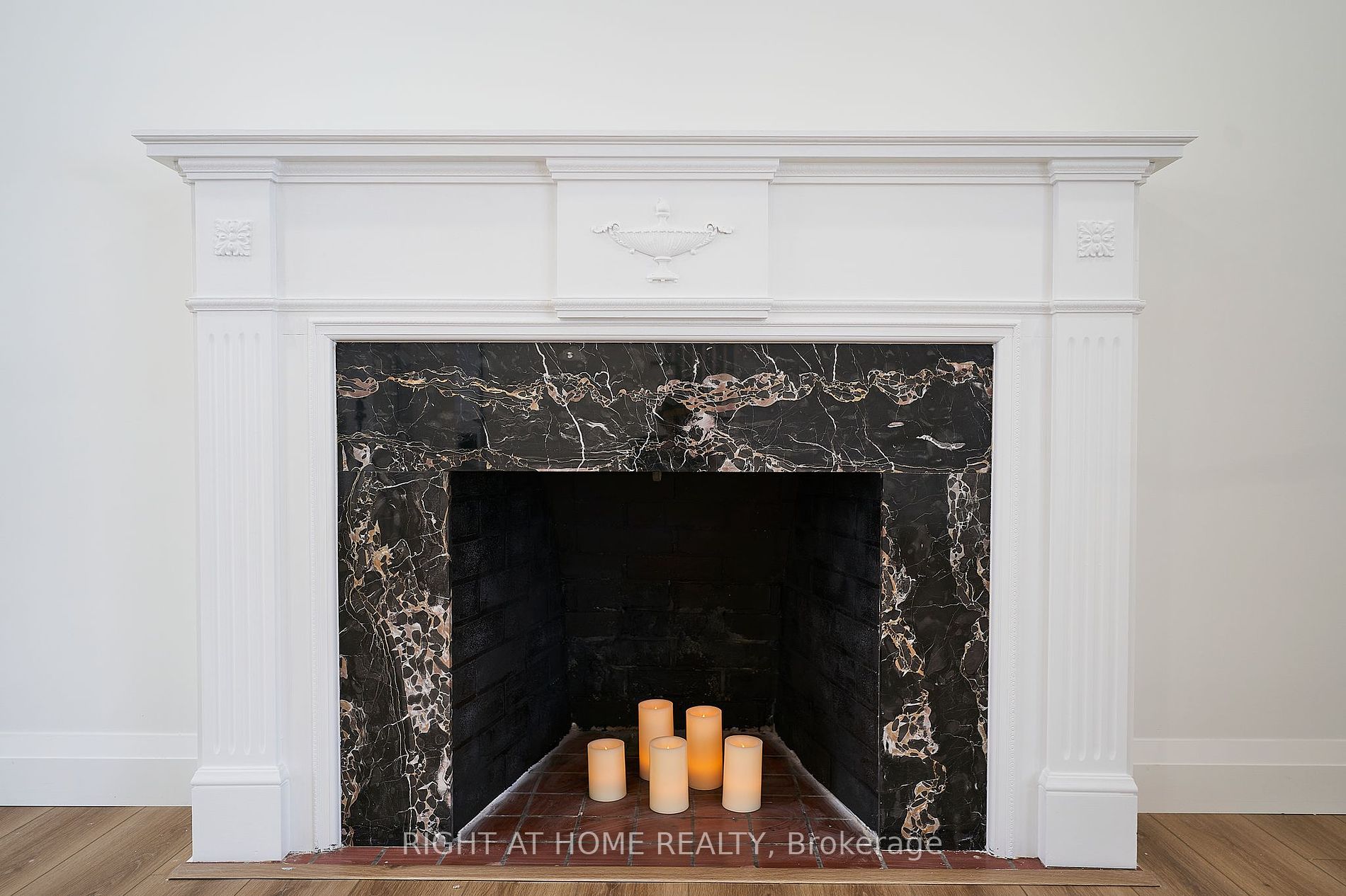 192 Waldoncroft Cres