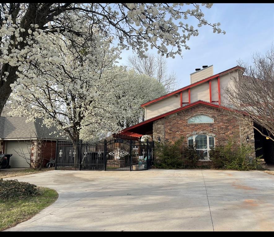 Investment Opportunity to Own a Fully-Occupied Remodeled Multi-Family Duplex Located 1 Block from Broadmoore Elementary School!  3 Separate Dwellings:  Apartment A (Converted Garage - $850 Monthly Rent - includes utilities):  Studio Bedroom, 1 Bathroom, Kitchen.  Apartment B (1st Floor/Downstairs- $1150 Monthly Rent - includes all utilities):  1 Bedroom, 1 1/2 Bathroom, Living, Dining, Kitchen.  Apartment C (2nd Floor/Upstairs - $1250 Monthly Rent - includes utilities):  1 Bedroom + Office, 1 Bathroom Living, Dining, Kitchen.   Located Within Walking Distance of Elementary School and near the 4-Acre Apple Valley City Park with Splash Pad, Playground, Pavilion, Picnic Tables and Bathrooms.