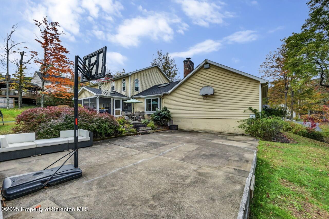 102 Apple Valley Circle L 13