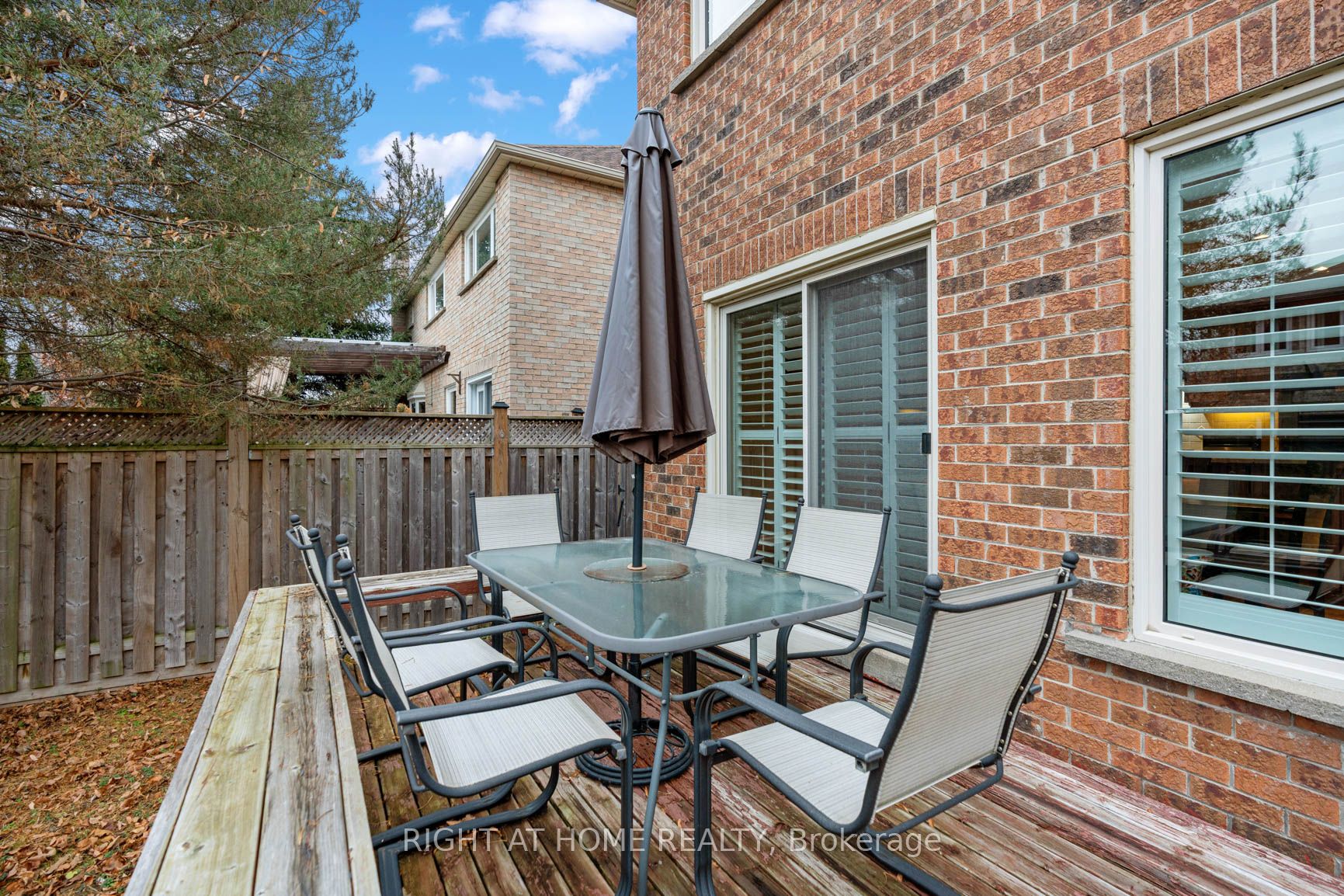 56 Crystal Dr