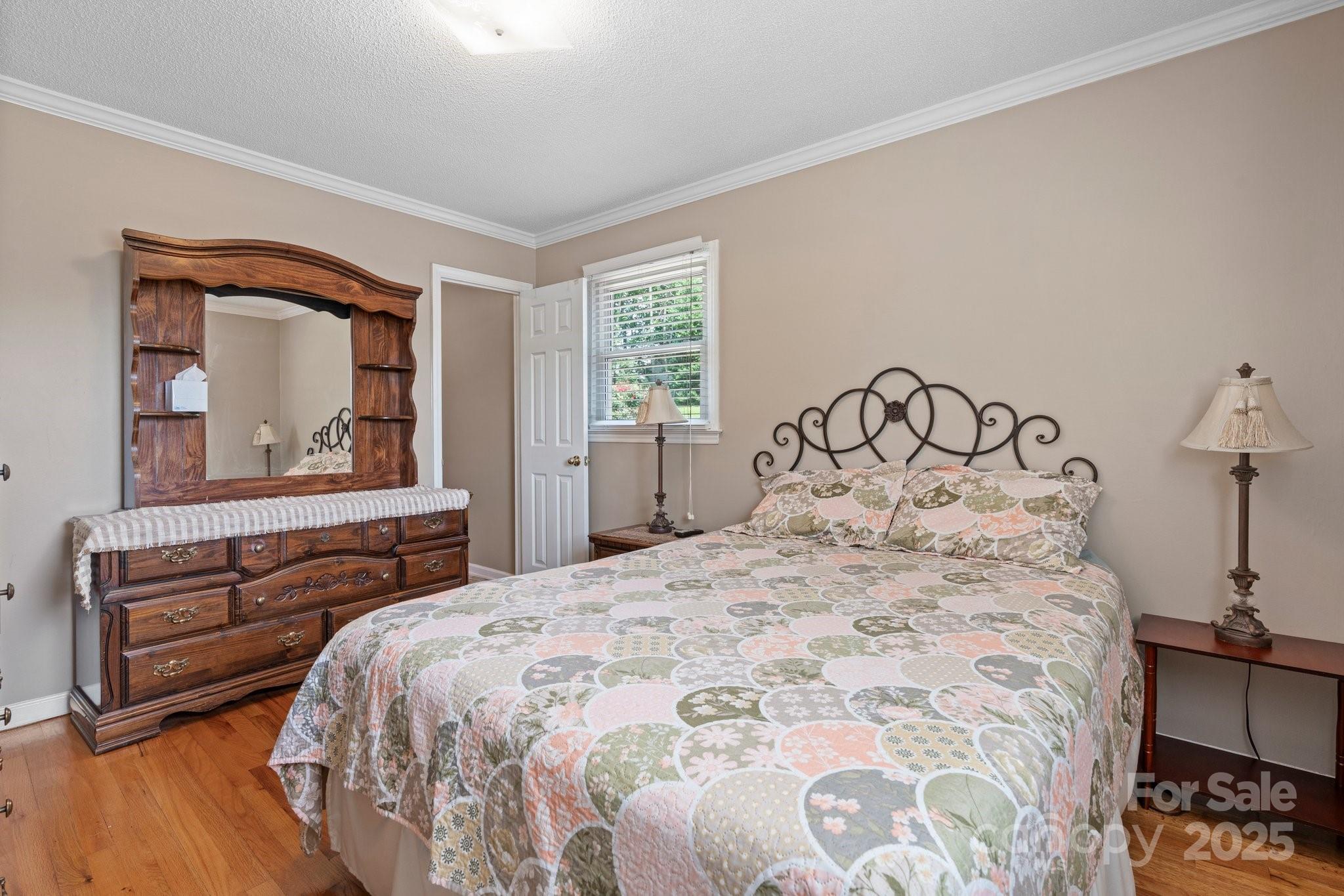 1040 Stagecoach Trail