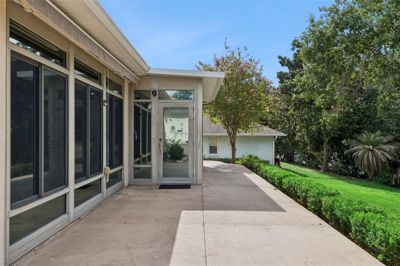10308 Calle De Flores Drive