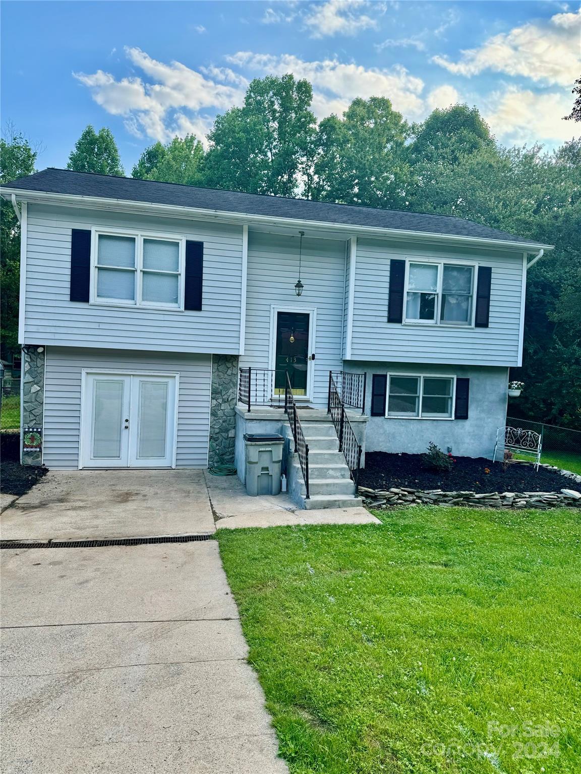 413 Cottrell Hill Road NE