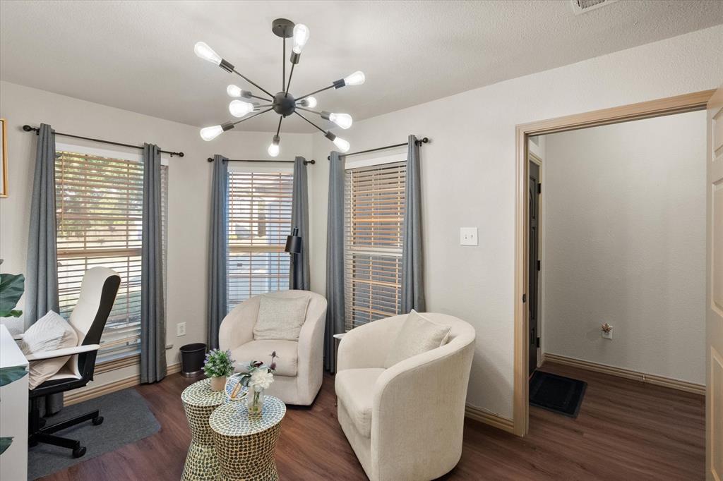 1708 Country Crest Lane