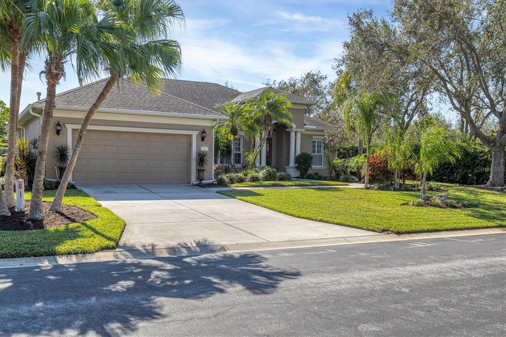 8006 Planters Knoll Terrace, Bradenton, FL 34201