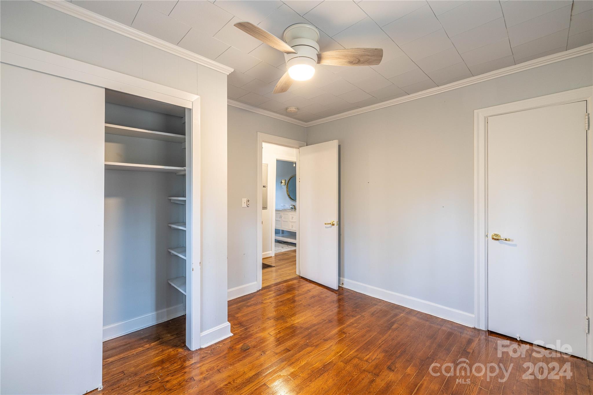1284 Haywood Road