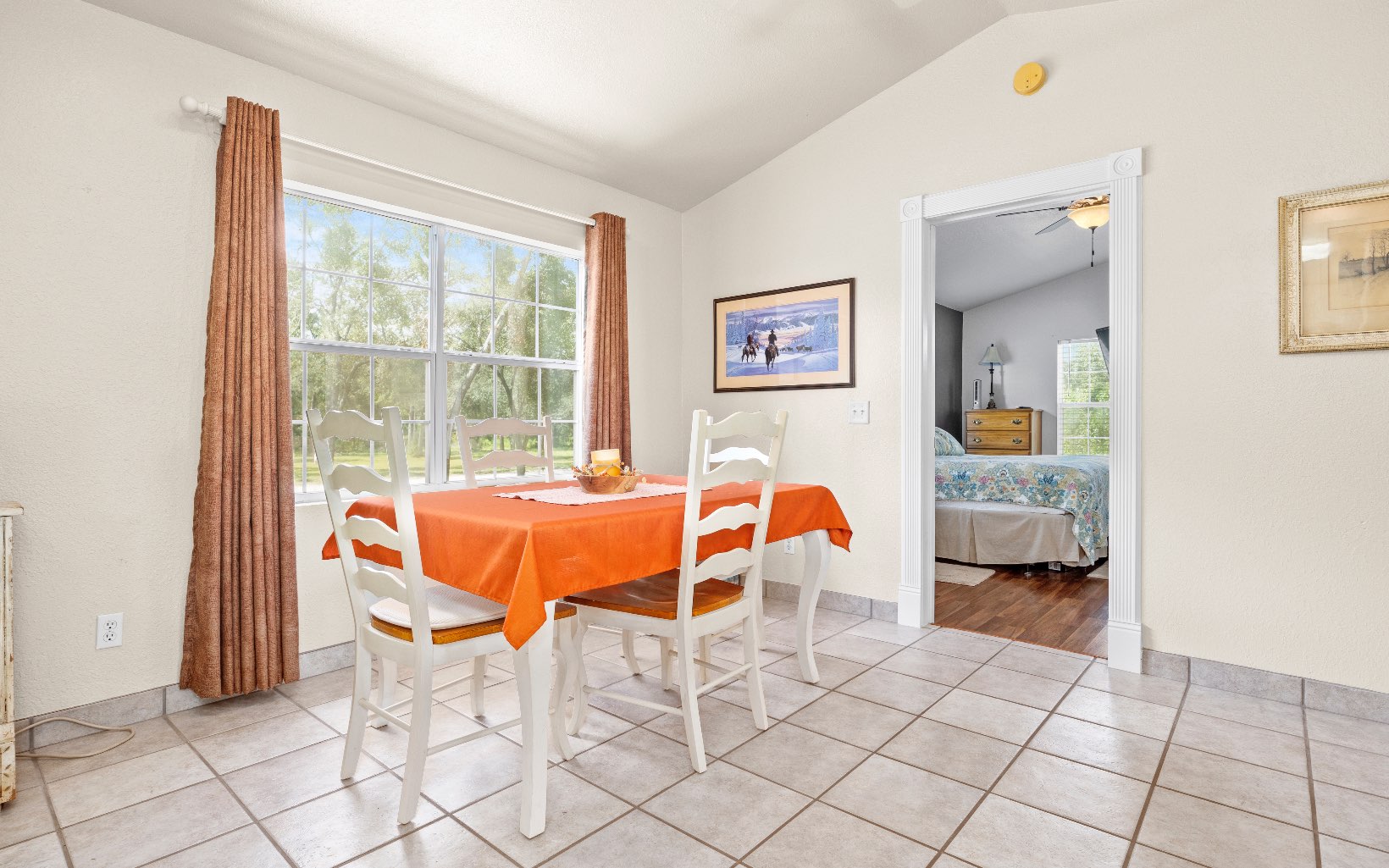 939 NW Banta Acres Rd