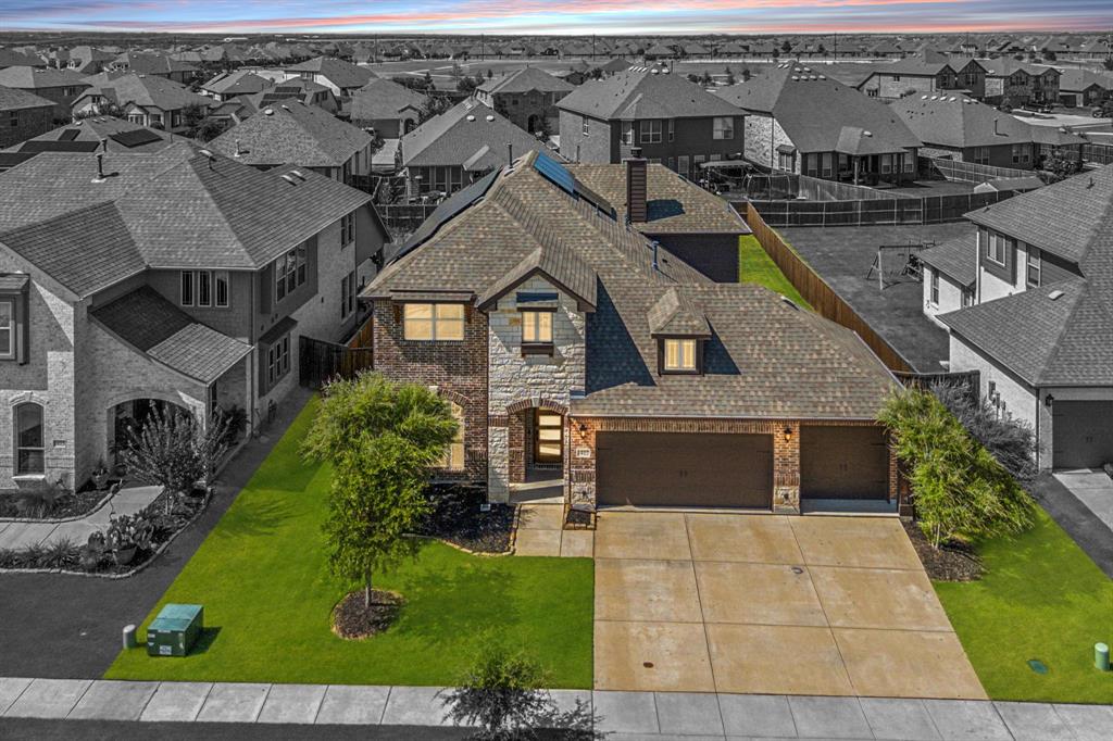 1417 Stoneleigh Place